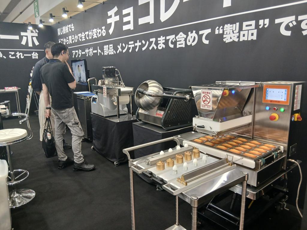 エヌワイビーのブース写真5