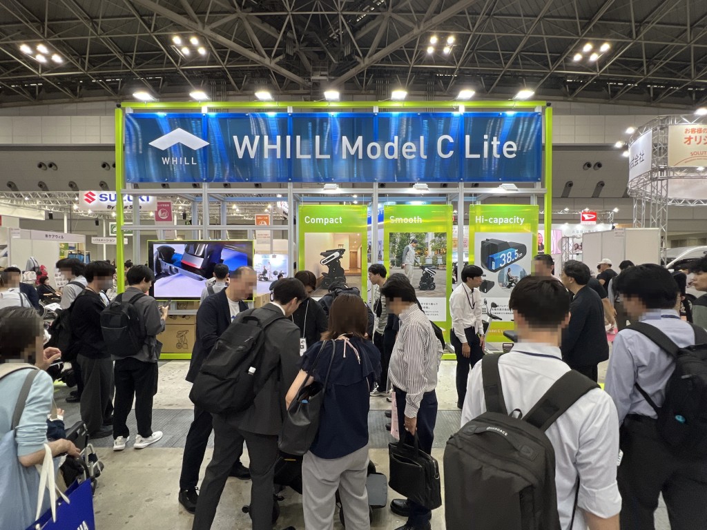 WHILLのブース写真1