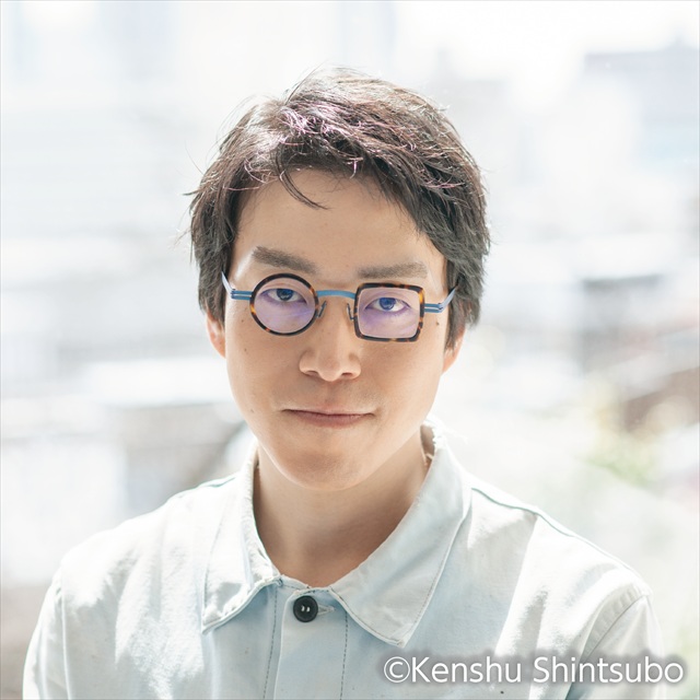 成田 悠輔 氏